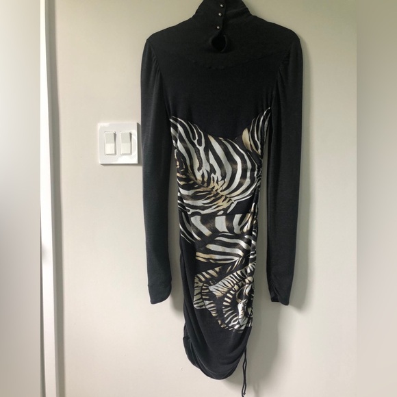 Roberto Cavalli Zebra Pattern Ling Sleeve Dress . Size 38 - Picture 13 of 14